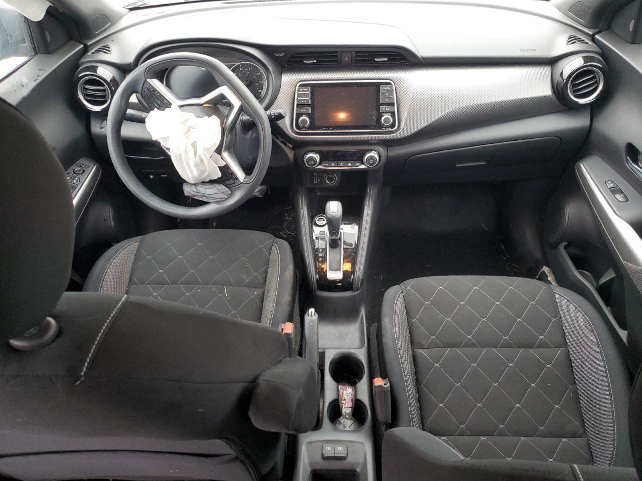 2019 Nissan Kicks - Image 8