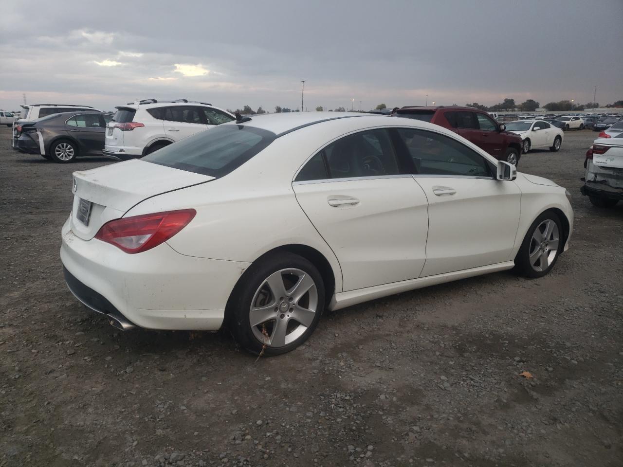 2016 Mercedes-Benz CLA-klasse - Image 3