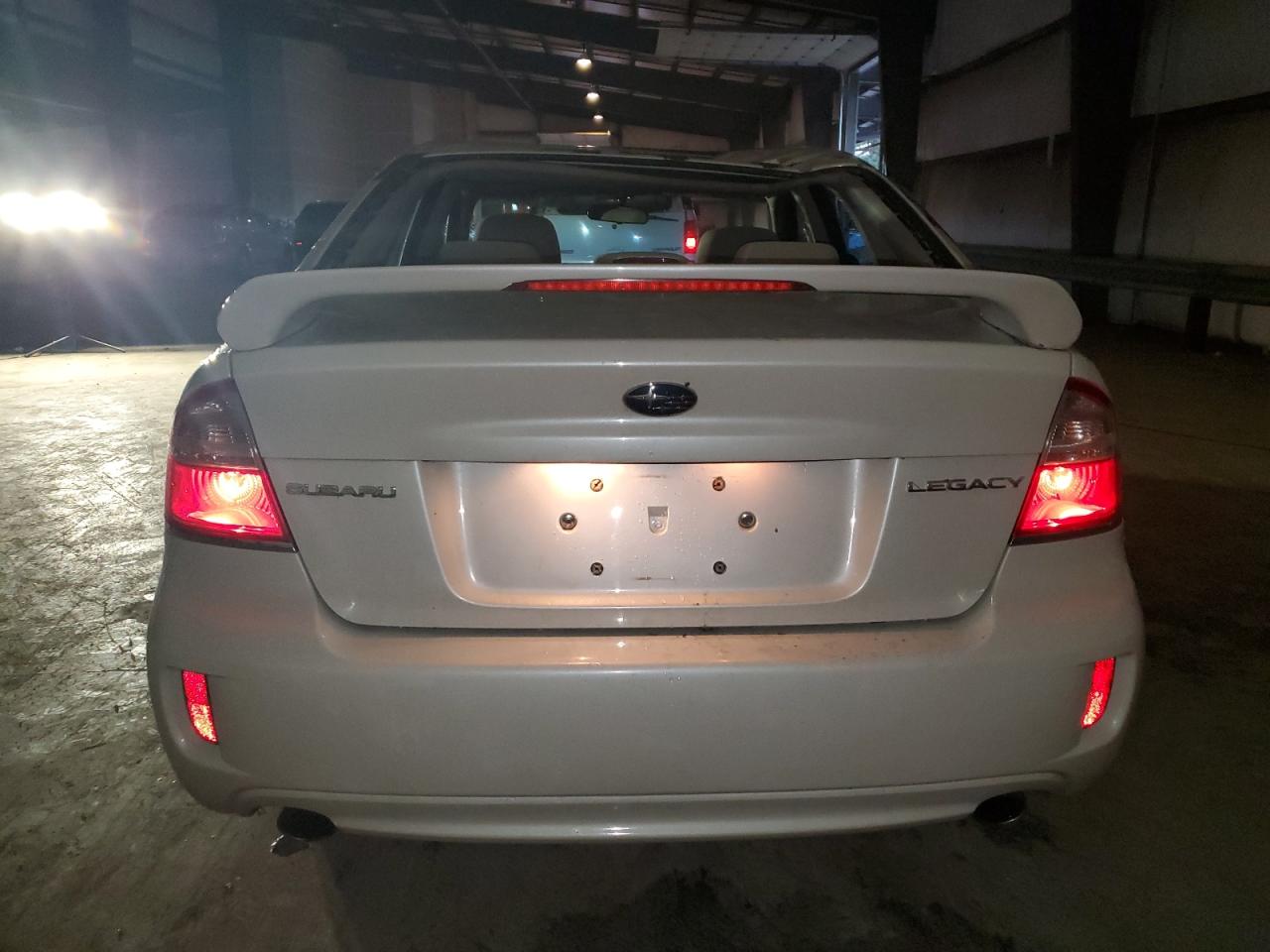 2009 Subaru Legacy - Image 6