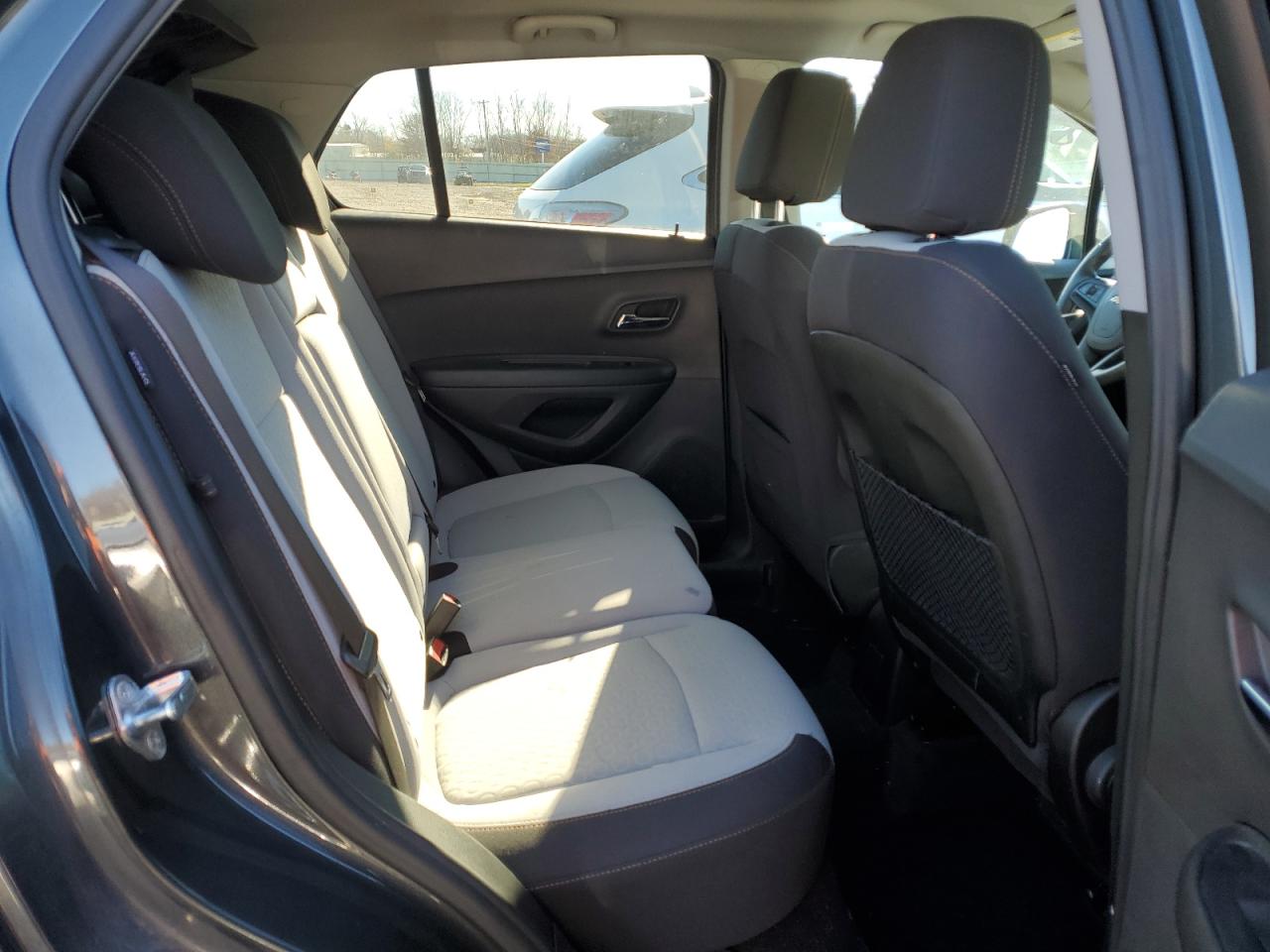 2019 Chevrolet Trax - Image 11