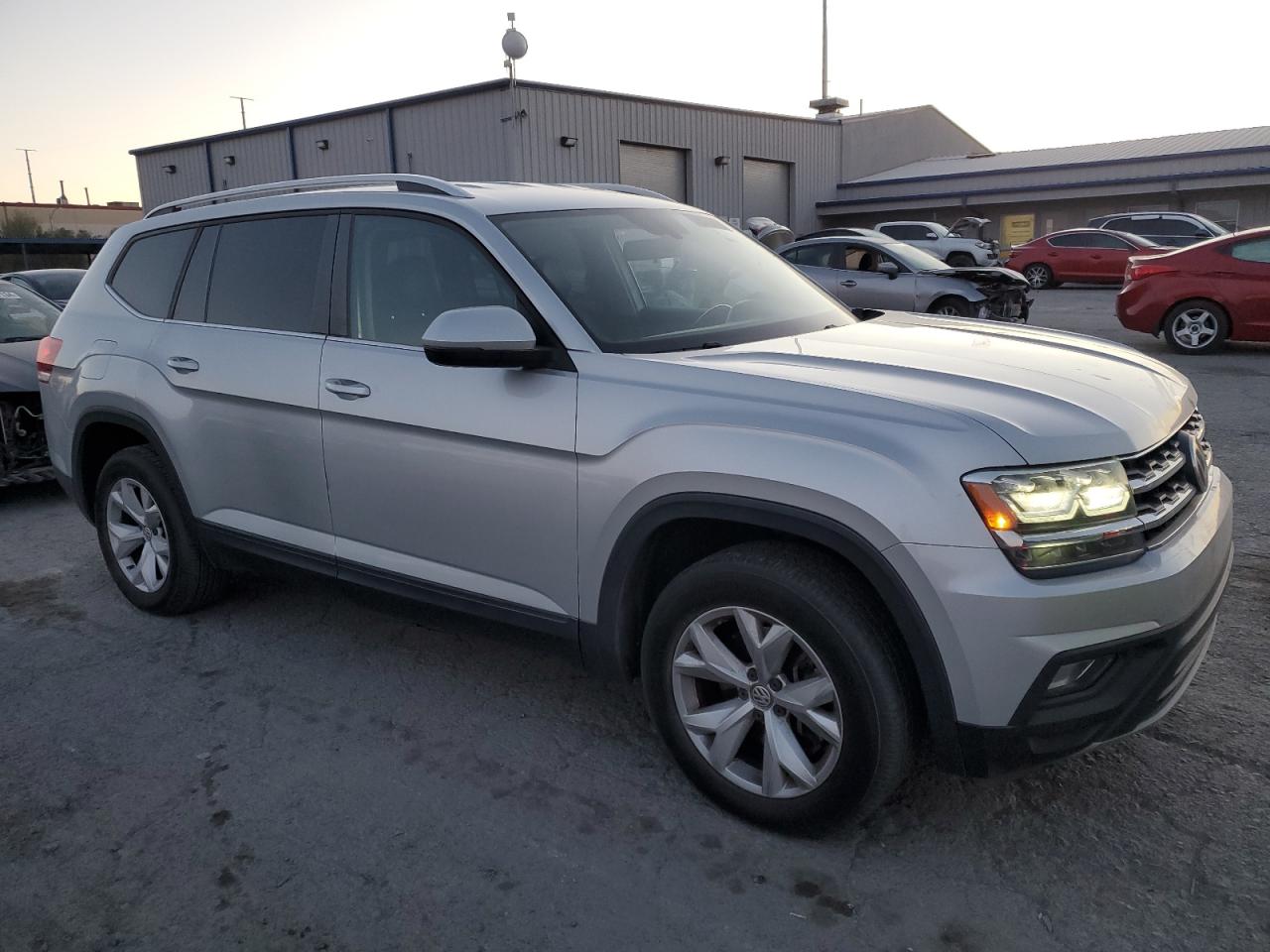 2019 Volkswagen Atlas - Image 4