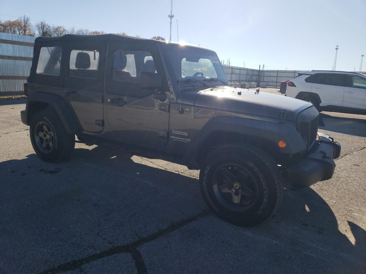 2016 Jeep Wrangler - Image 4