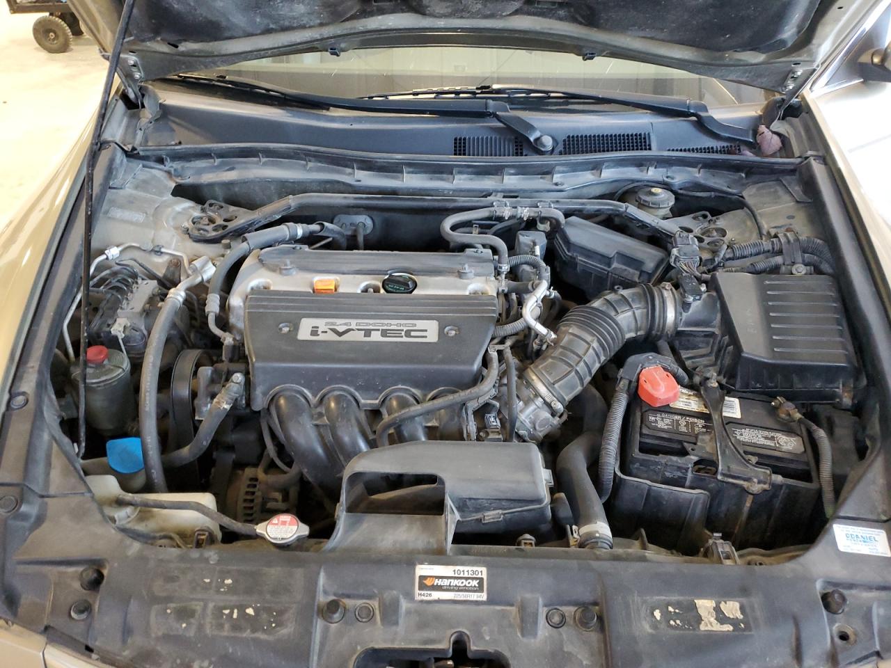 2008 Honda Accord - Image 11