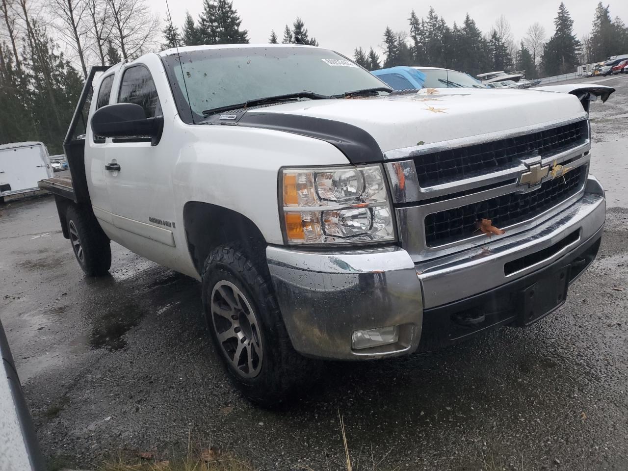 2007 Chevrolet Silverado - Image 4