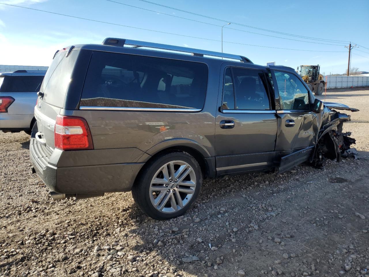 2017 Ford Expedition - Image 3