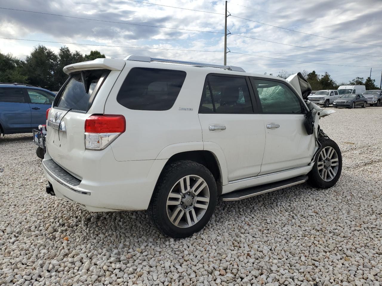 VIN JTEZU5JR2D5064003 2013 TOYOTA 4RUNNER no.3