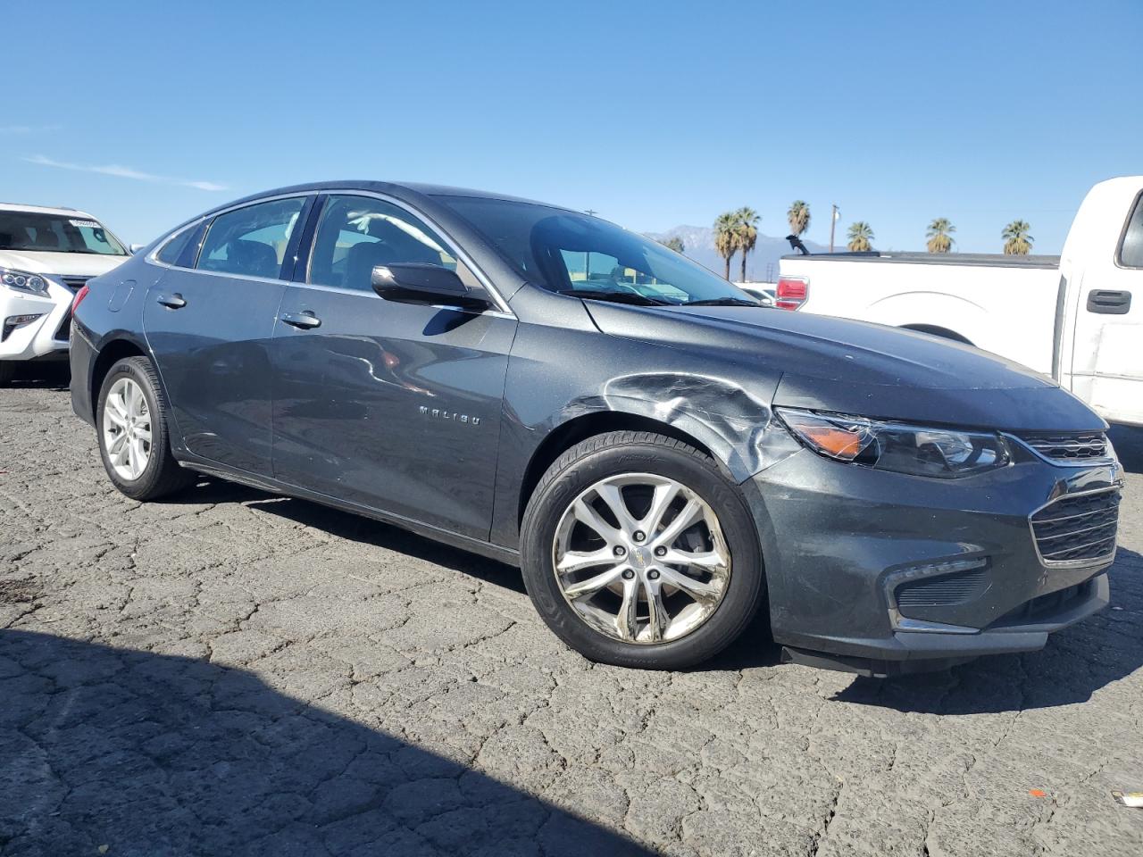 2016 Chevrolet Malibu - Image 4