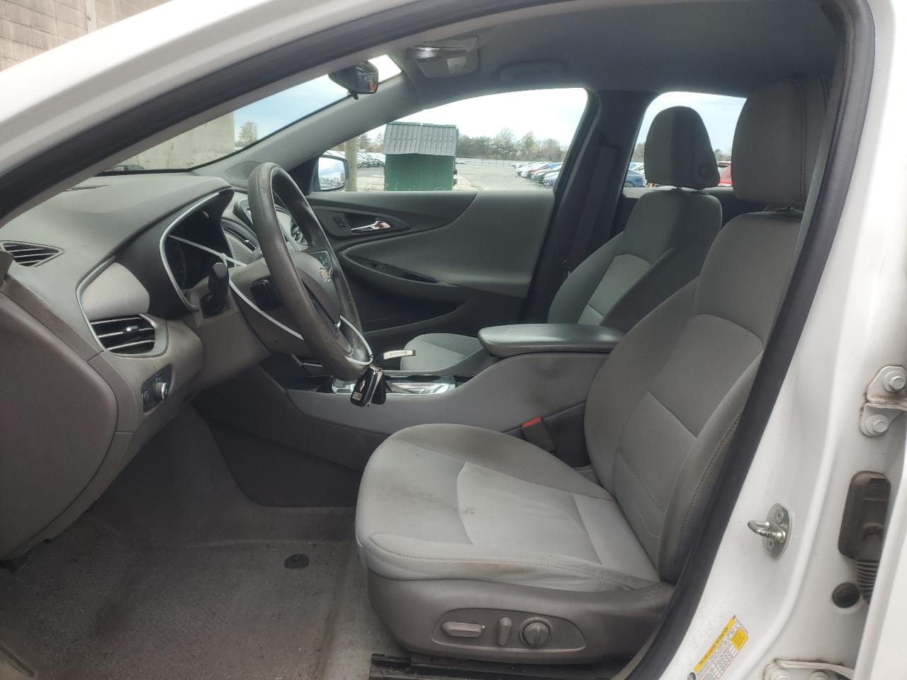 2018 Chevrolet Malibu - Image 7