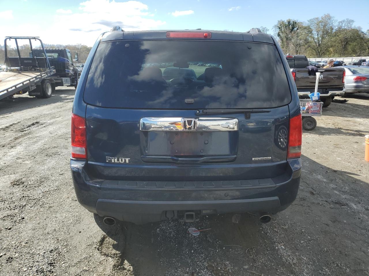 2011 Honda Pilot Touring VIN: 5FNYF3H92BB014122 Lot: 78927534