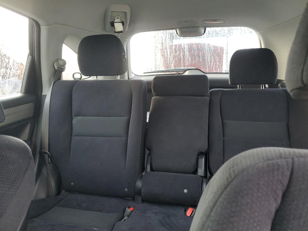 2010 Honda CR-V - Image 10
