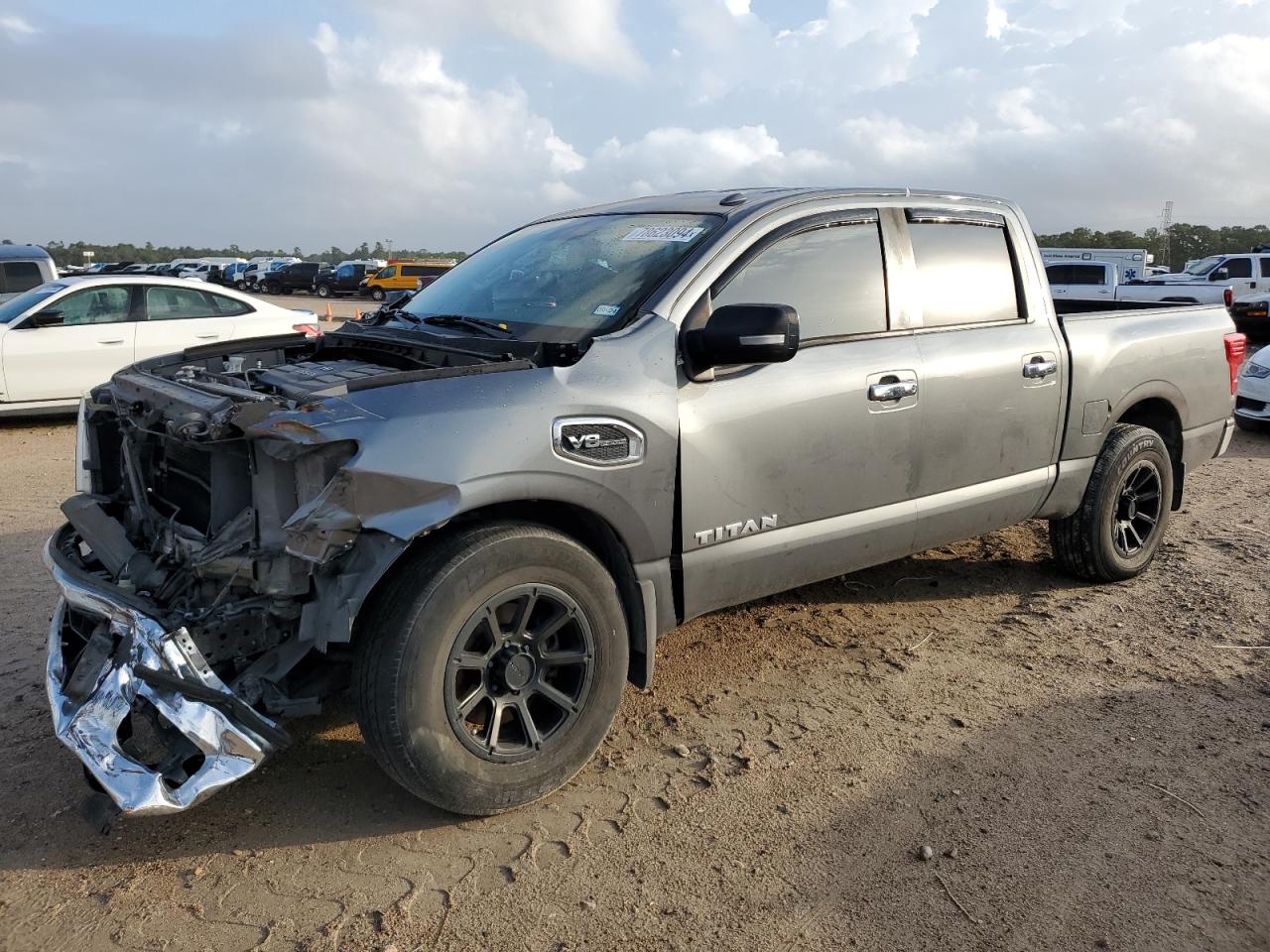 2017 Nissan Titan - Image 1