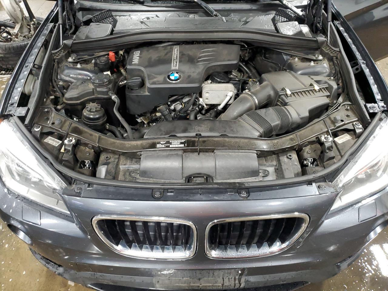2014 BMW X1 - Image 12