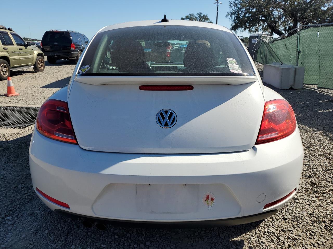 2015 Volkswagen Beetle 1.8T VIN: 3VWF17AT9FM652904 Lot: 80853024