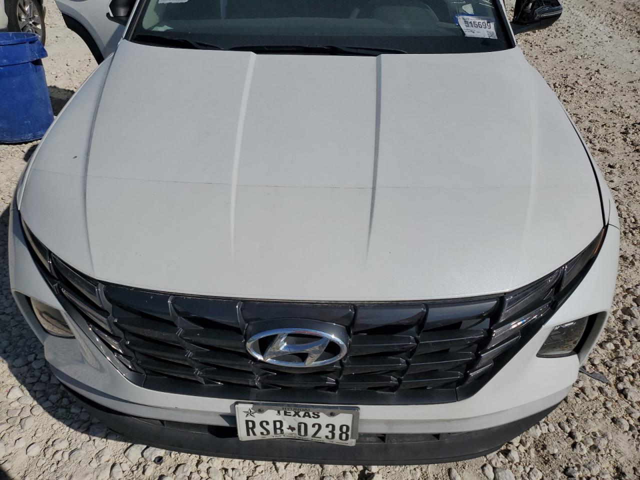 2022 Hyundai Tucson - Image 12