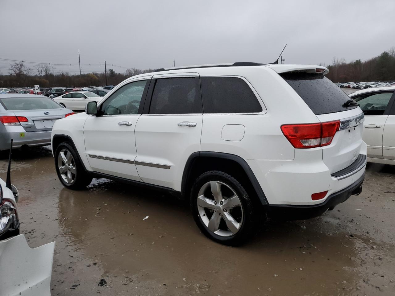 2013 Jeep Grand Cherokee Overland VIN: 1C4RJFCT0DC635396 Lot: 82096264