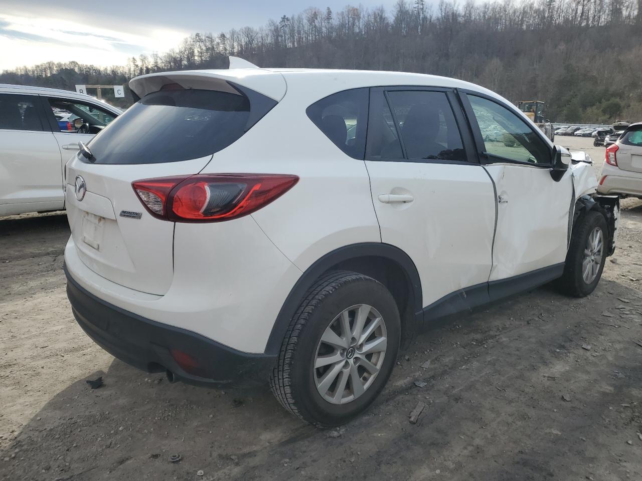 VIN JM3KE2CY4G0691347 2016 MAZDA CX-5 no.3