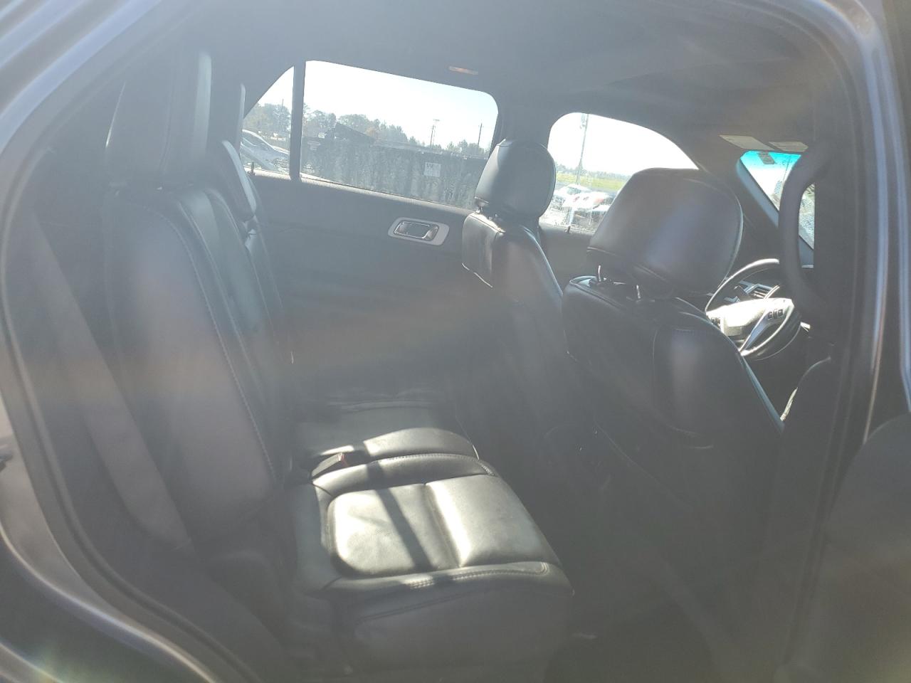 2012 Ford Explorer - Image 11