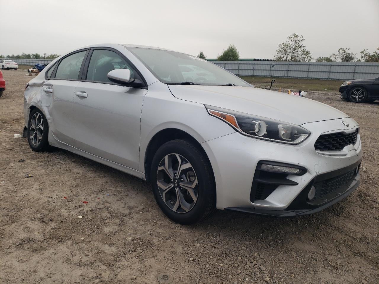 2021 Kia Forte - Image 4