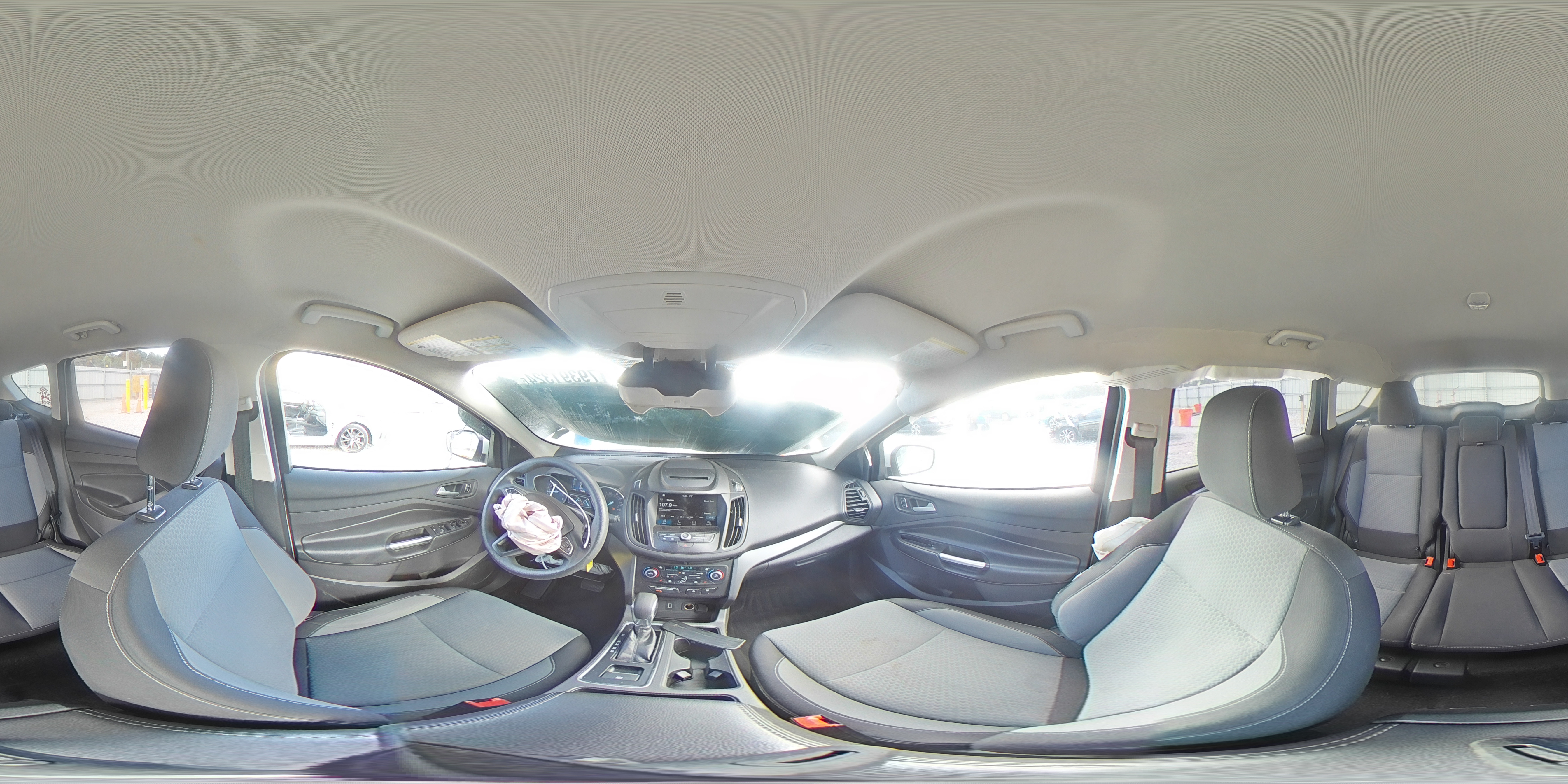 2018 Ford Escape - Image 15
