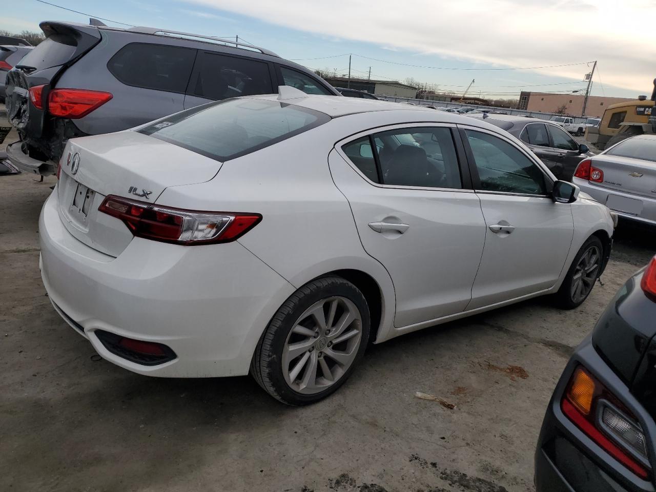 VIN 19UDE2F76HA009506 2017 ACURA ILX no.3