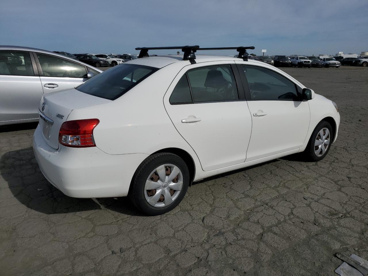 2008 Toyota Yaris - Image 3
