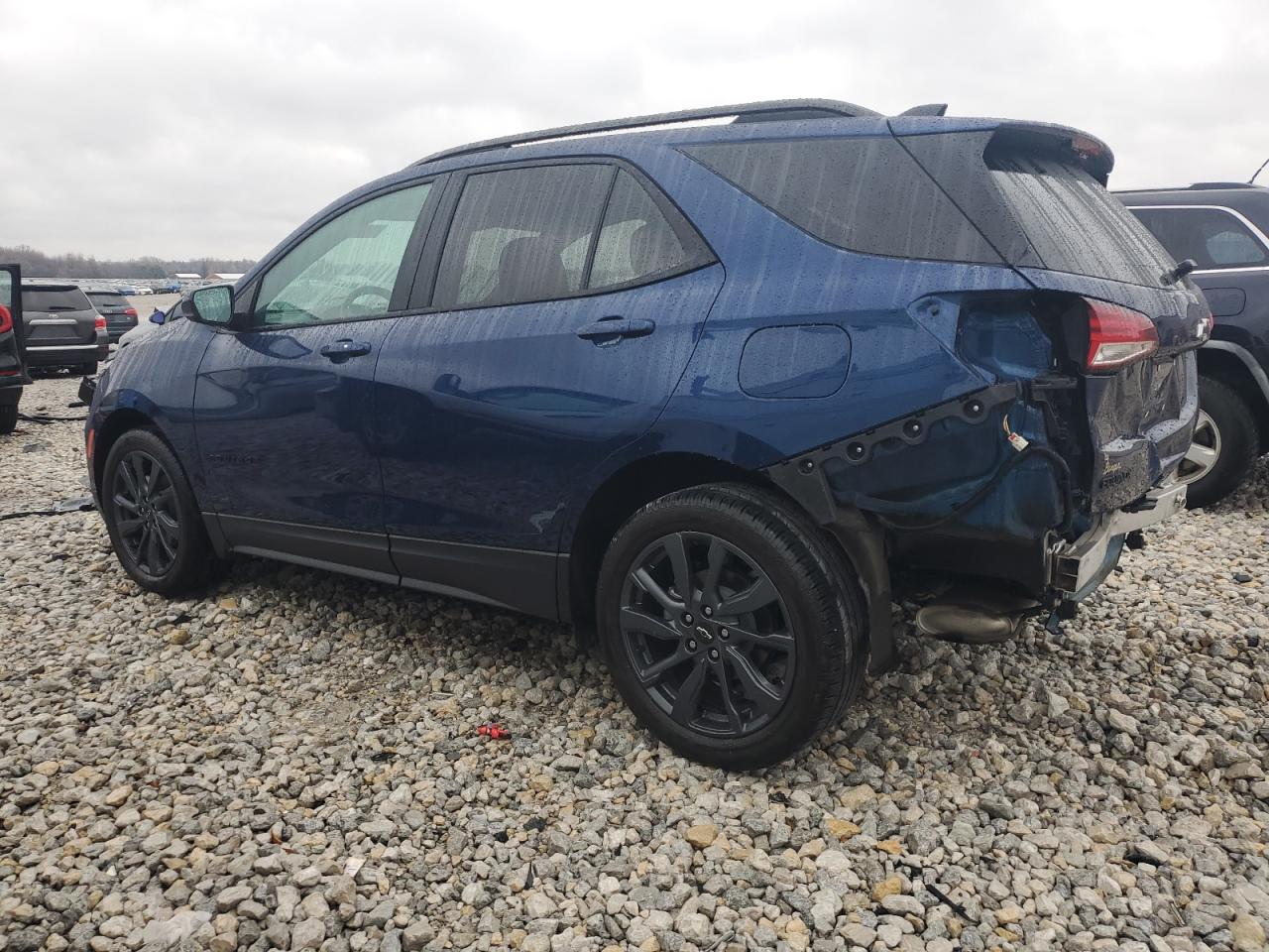 2022 Chevrolet Equinox - Image 2