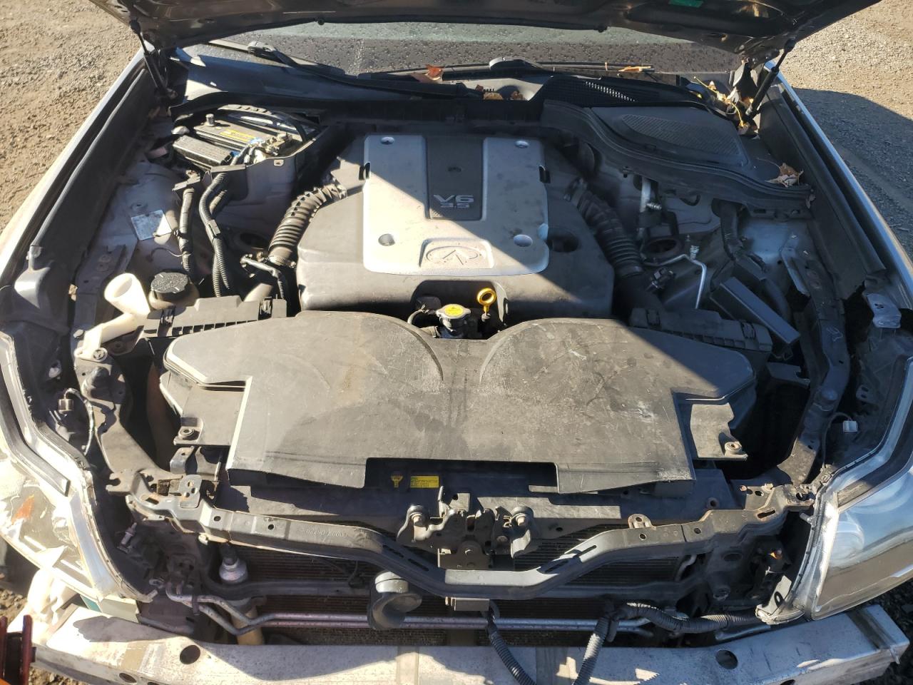2009 Infiniti M - Image 12