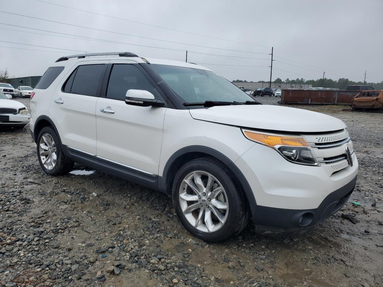 2014 Ford Explorer - Image 4