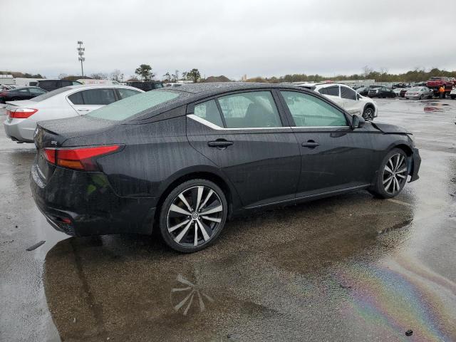  NISSAN ALTIMA 2019 Чорний