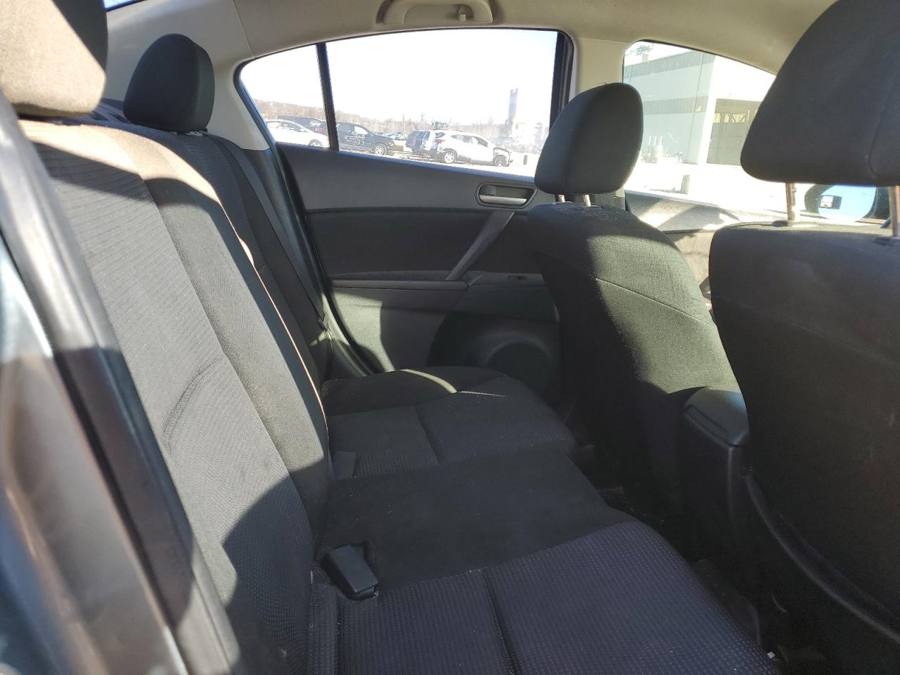 2012 Mazda 3 - Image 10