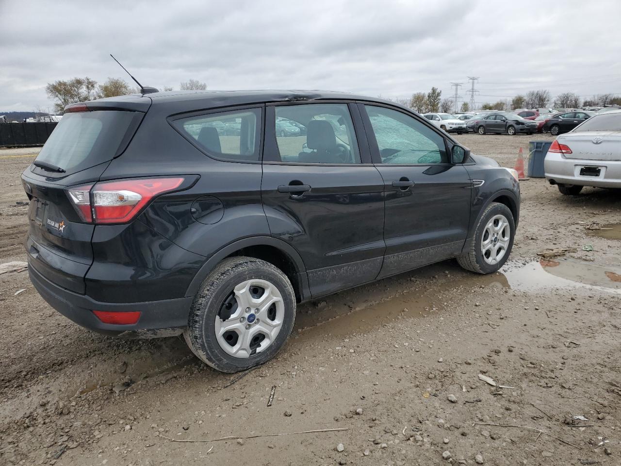 2017 Ford Escape - Image 3