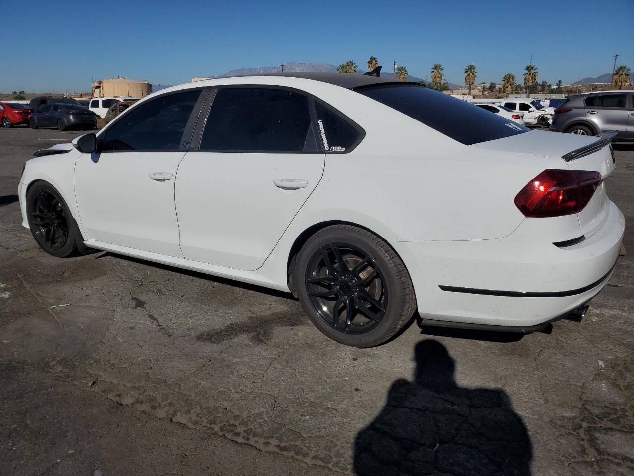 VIN 1VWLA7A35KC013840 2019 VOLKSWAGEN PASSAT no.2