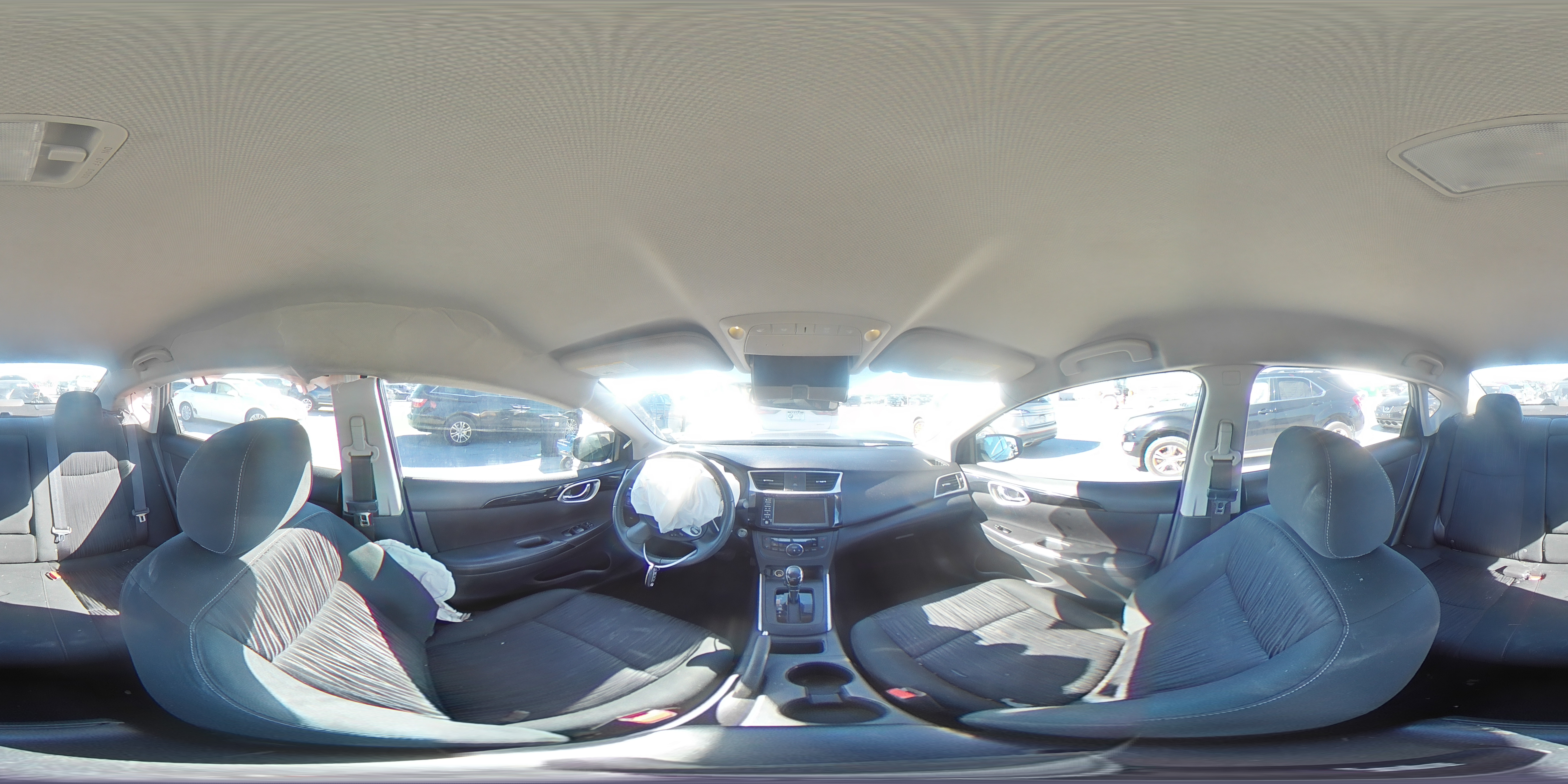 2019 Nissan Sentra - Image 12