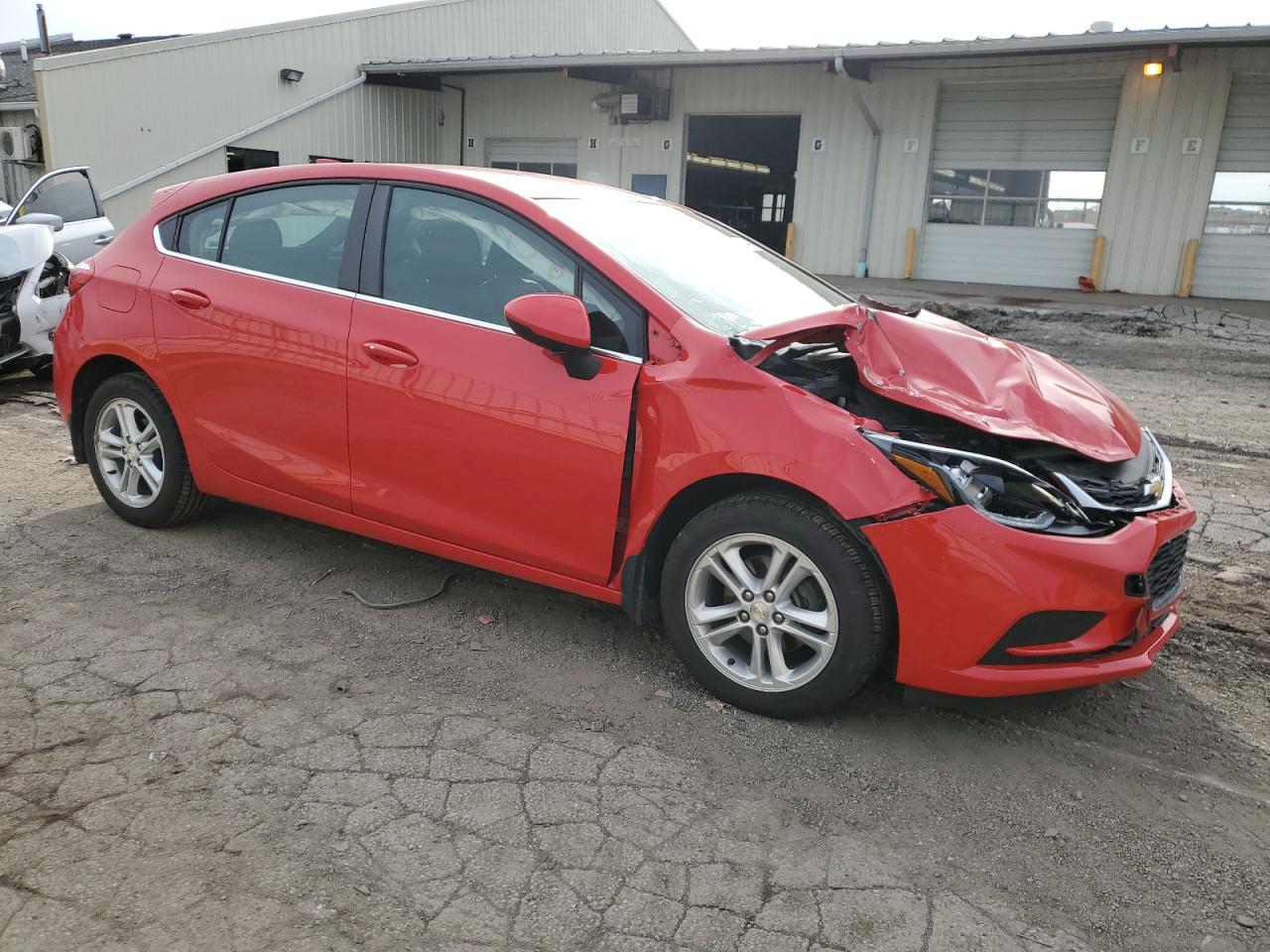 2018 Chevrolet Cruze - Image 4