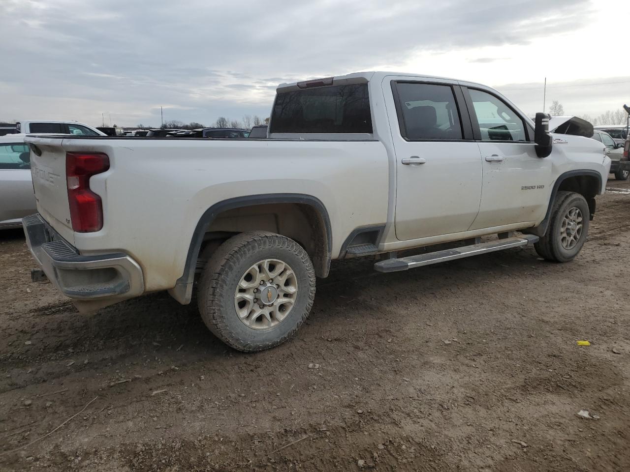2023 Chevrolet Silverado - Image 3