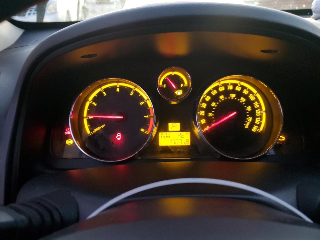2008 Saturn VUE - Image 9
