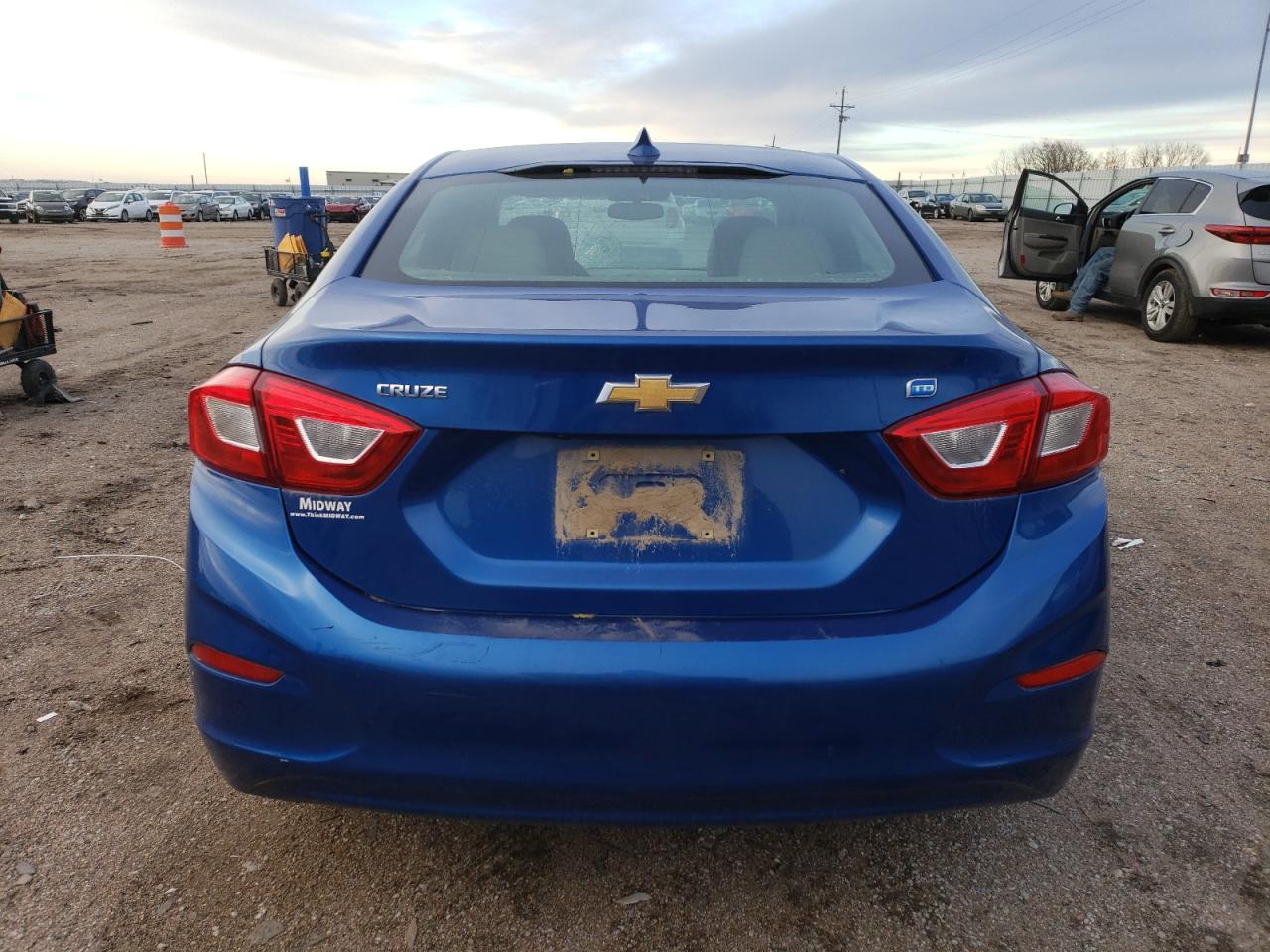 2017 Chevrolet Cruze - Image 6