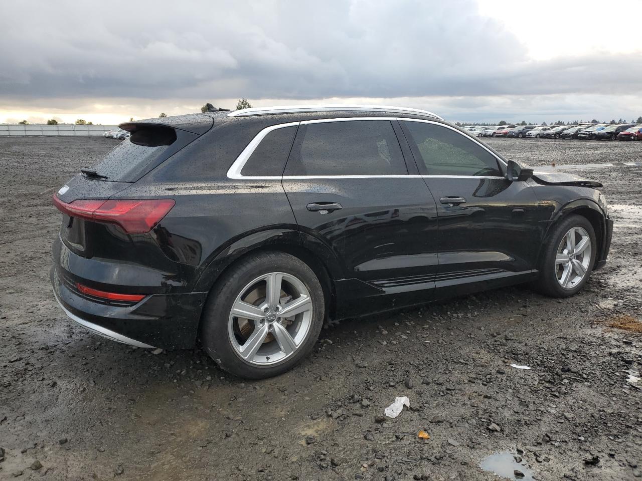 VIN WA1VAAGE0KB009812 2019 AUDI E-TRON no.3