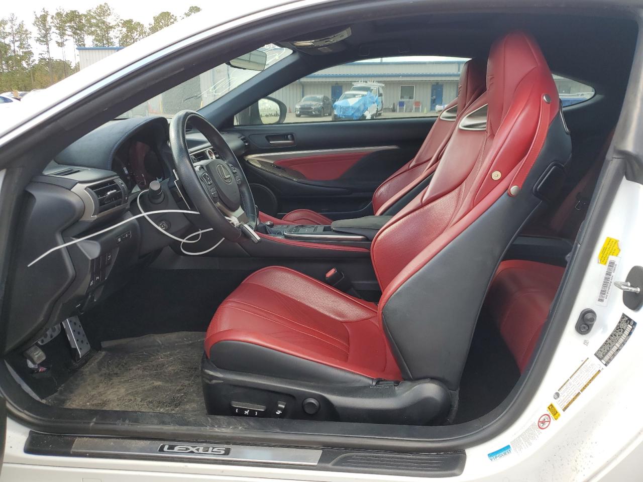 2015 Lexus RC - Image 7