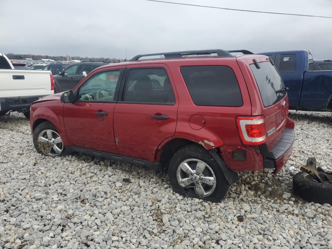 2011 Ford Escape - Image 2
