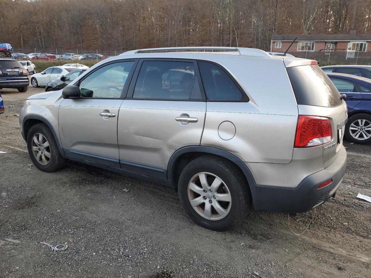 2012 Kia Sorento - Image 2