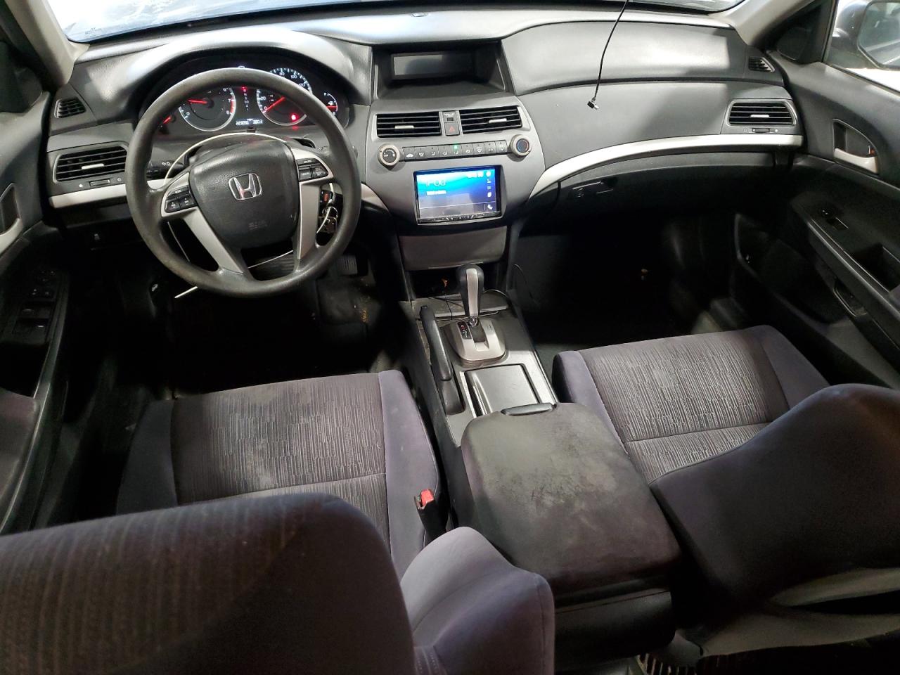 2012 Honda Accord - Image 8