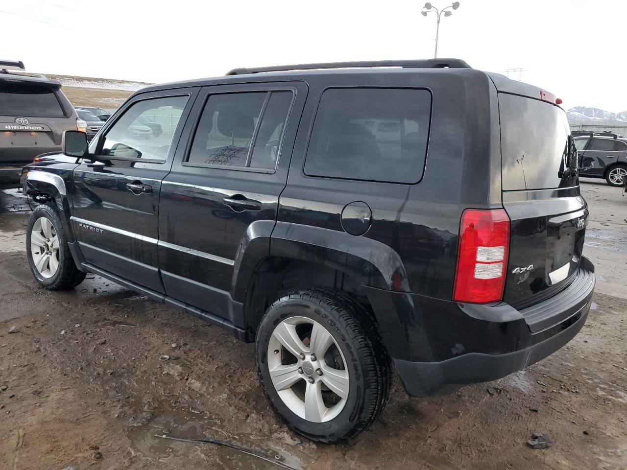 VIN 1C4NJRFB4ED629146 2014 JEEP PATRIOT no.2