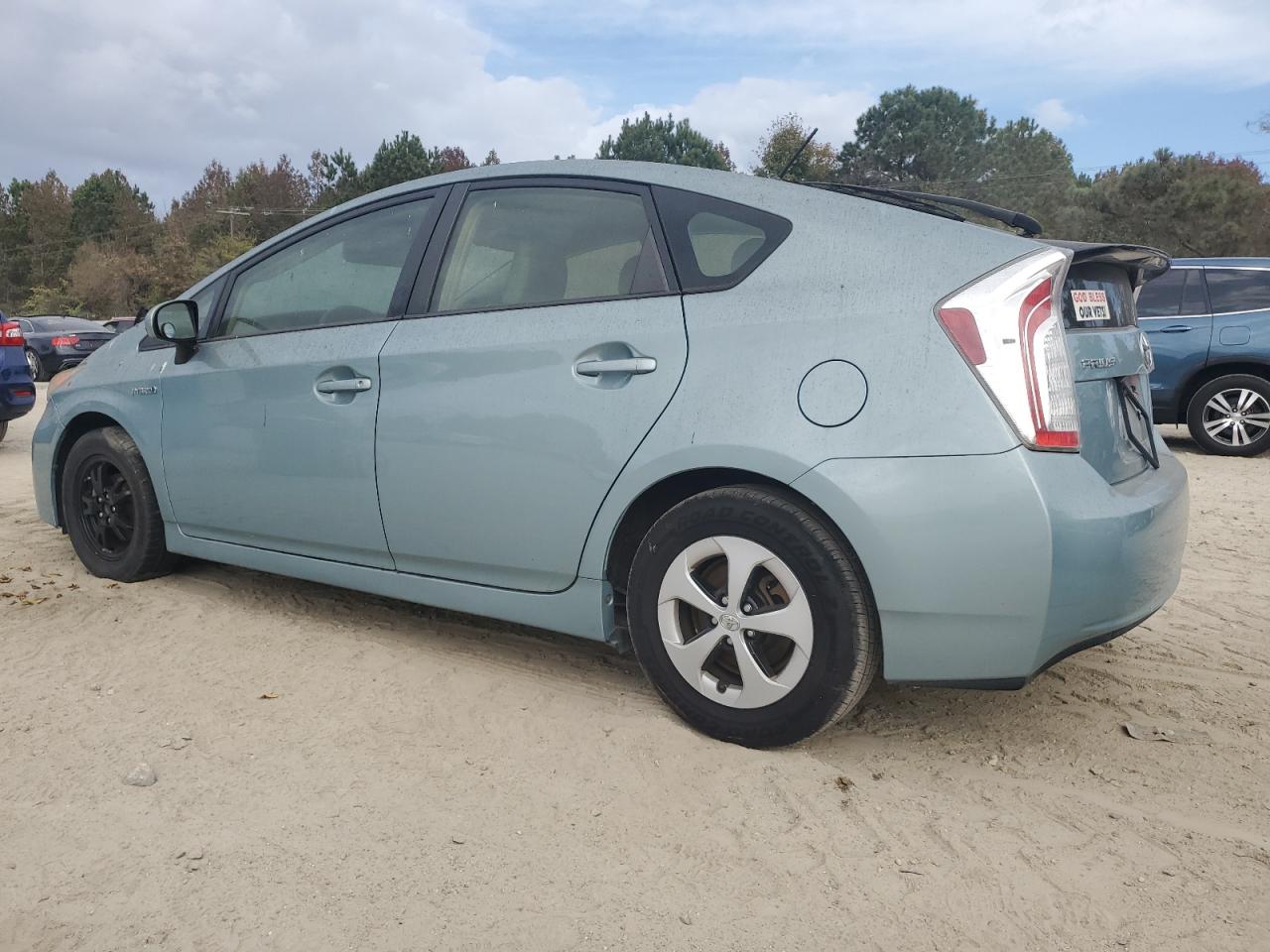 2012 Toyota Prius - Image 2