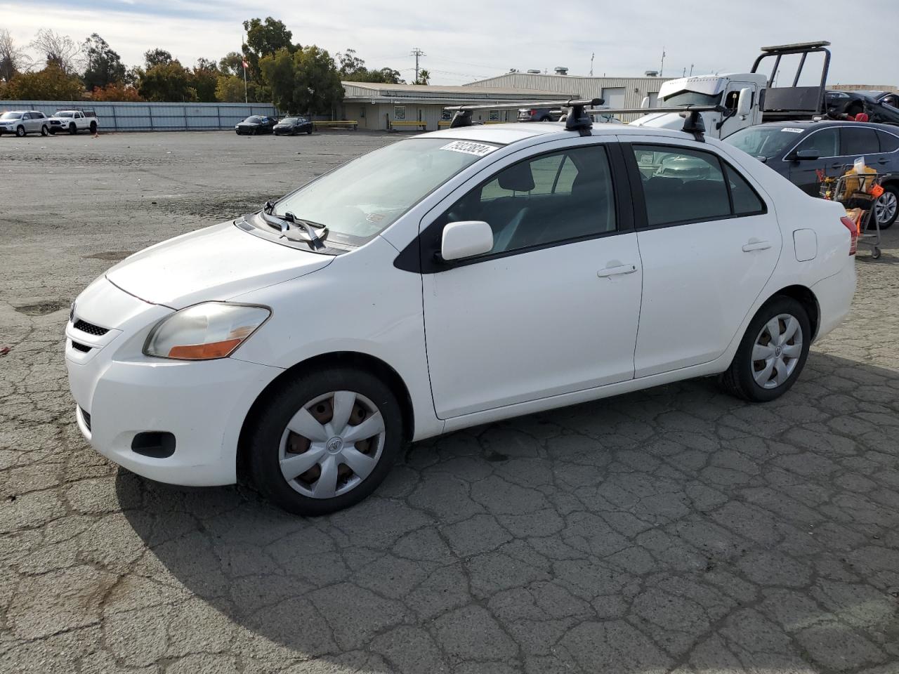 2008 Toyota Yaris - Image 1