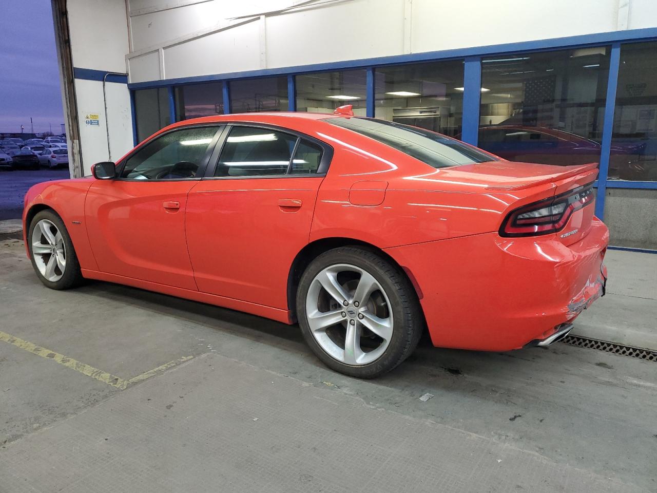 VIN 2C3CDXCT5HH563086 2017 DODGE CHARGER no.2