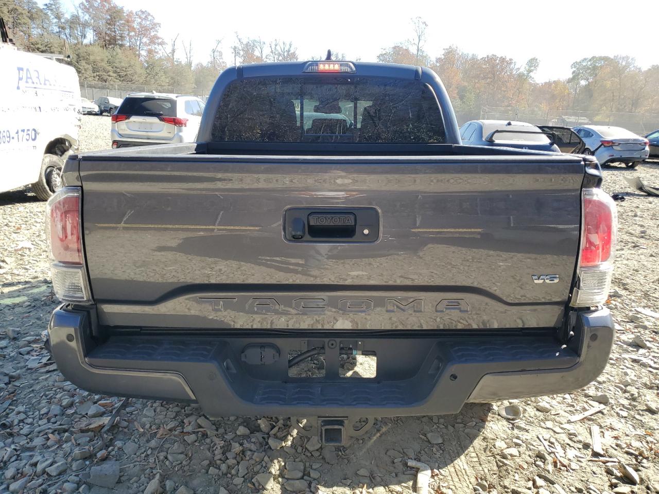 2020 Toyota Tacoma - Image 6