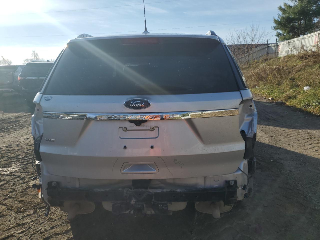 2019 Ford Explorer Xlt VIN: 1FM5K7D80KGA45812 Lot: 80261344