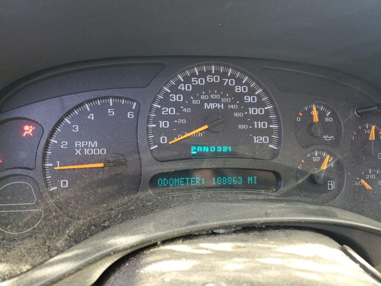 2005 GMC Sierra - Image 9