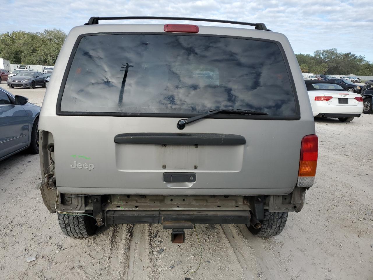 2000 Jeep Cherokee Se VIN: 1J4FT28P7YL157642 Lot: 80967794